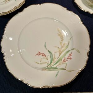 Hutschenreuther Bavaria “Sylvia” Dinner Plates (2) Gold Trim, Wheat Botanical